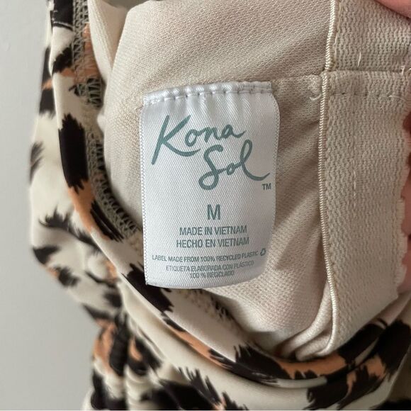 Kona Sol Swimwear Medium Coverage One Piece Leopard Animal Print Size M - Picture 5 of 6